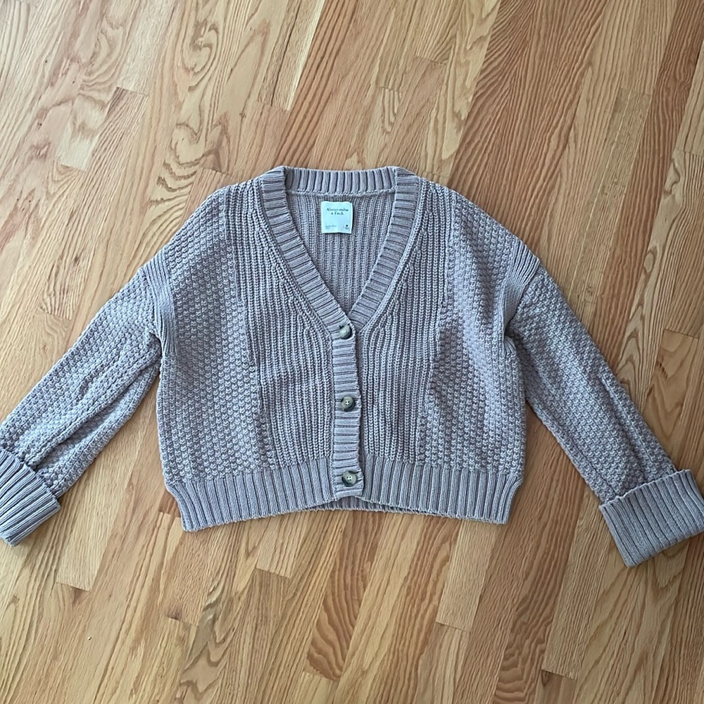 Abercrombie V-Neck Cardigan Sweater